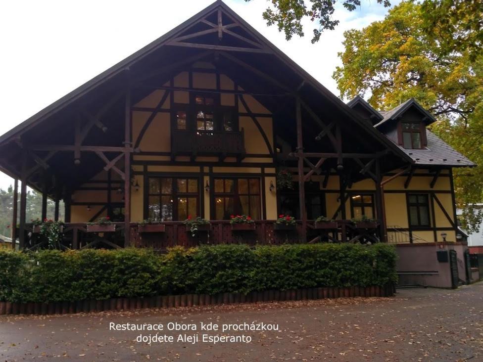 Homestay Poděbrady Extérieur photo